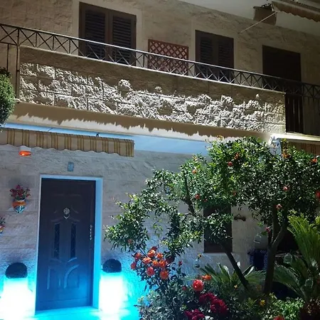 Profumo Di Mare Bed & Breakfast *